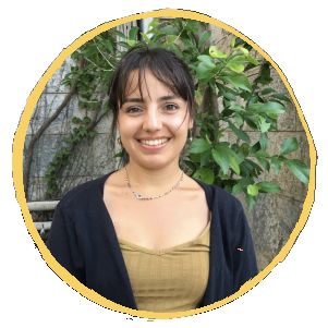 eğitmen Türkü Su'nun gülen portresi